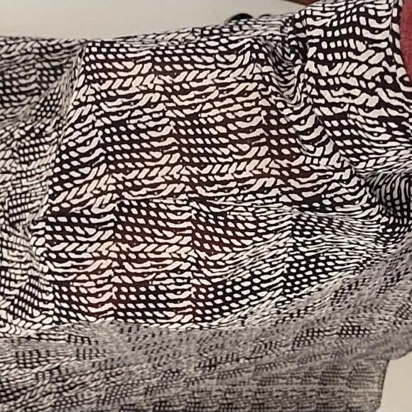 CAbi Gorgeous Semi Sheer Shell and Maxi Skirt Set - Picture 7 of 11